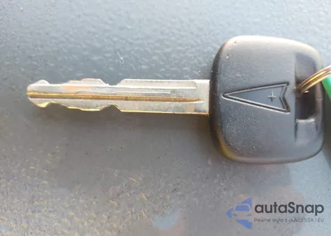 2003 Pontiac Vibe from USA, damaged, VIN 5Y2SL64803Z464523